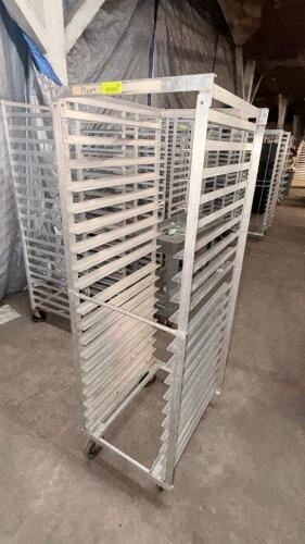 TRAY RACK
