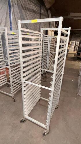 TRAY RACK