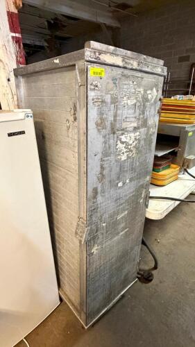 TWENTY PAN ENCLOSED TRAY RACK.