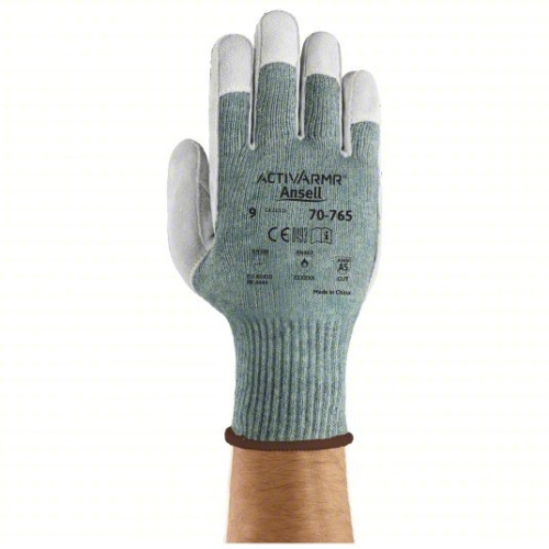 (3) KNIT GLOVES