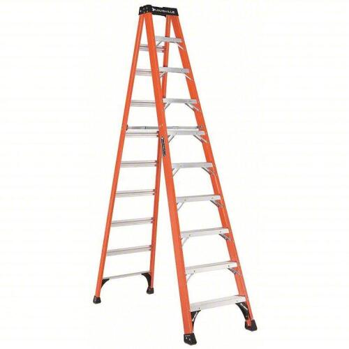 (1) STEP LADDER
