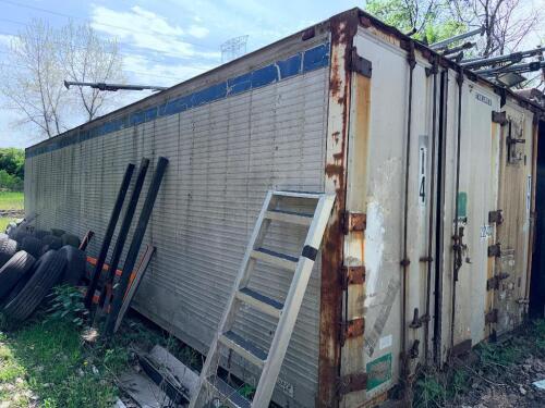 40' STORAGE TRAILER W/ CONTENTS - ASSORTED TRUCK TIRES.