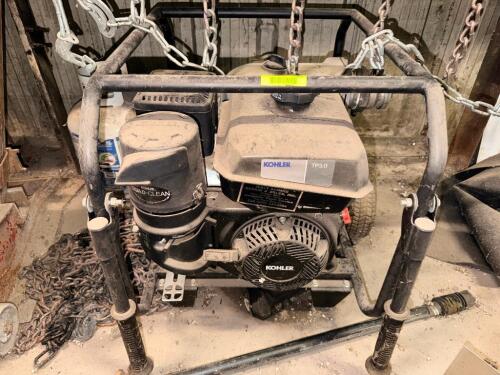 GAS POWERED TRASH PUMP