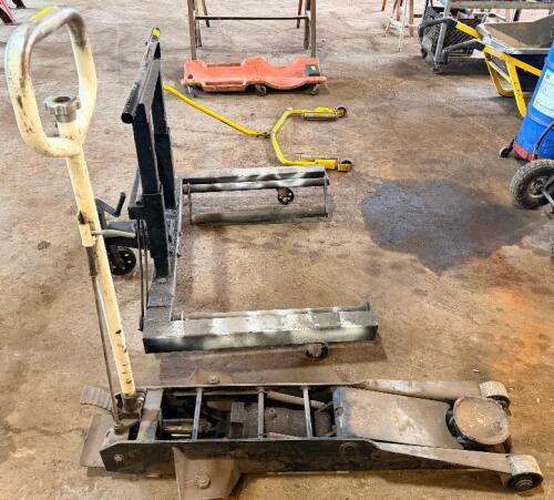HEAVY DUTY LINCOLN FLOOR JACK.