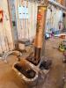 GRAY HEAVY DUTY INDUSTRIAL BUMPER JACK. - 2