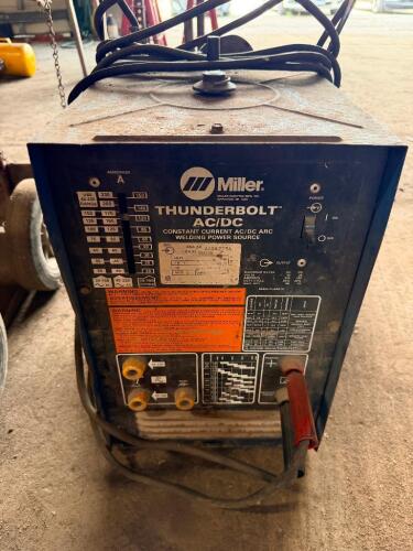 MILLER THUNDERBOLT AC/ DC CONSTANT CURRENT WELDING POWER SOURCE.