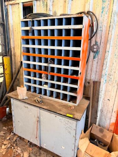 METAL HARDWARE BIN ORGANIZER.