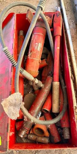 HYDRAULIC POWER PACK W/ CASE.