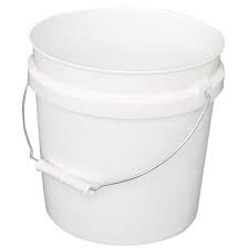 (4) BUCKETS WITH LIDS