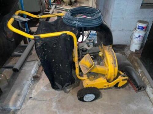 CADET SELF PROPELLED SHIPPER SHREDDER VACUUM