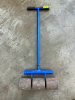 HEAVY DUTY VINYL ROLLER. - 3