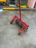 HEAVY DUTY VINYL ROLLER. - 6