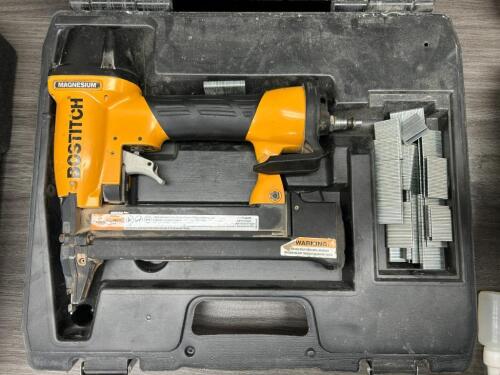 BOSTITCH MAGNESIUM PNEUMATIC FLOORING NAILER.