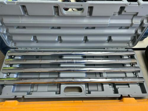 (4) PIECE POLE EXTENSION FOR CARPET STRETCHER.