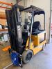 CATERPILLAR FORKLIFT WITH SOLID TIRES, OVERHEAD GUARD, SIDE BATTERY COMPARTMENT, MULTI-STAGE MAST, FORK ATTACHMENT WITH SIDE PLATE, OPERATOR SEAT WITH CONTROLS, DASH DISPLAY, HOUR METER 3468.6 HOURS - 5