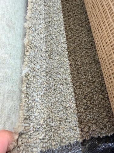 (1) ROLL OF COMMERCIAL GRADE CARPETING IN LIGHT BEIGE WITH LOOP PILE CONSTRUCTION, BACKED WITH GRID MESH