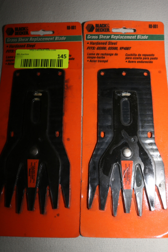 BLACK AND DECKER GRASS SHEAR REPLACEMENT BLADES X 2