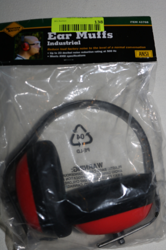 WESTERN SAFETY INDUSTRIAL EAR MUFFS