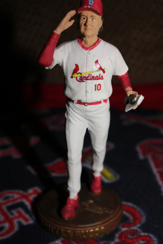 ST LOUIS CARDINALS TONY LARUSSA STATUE