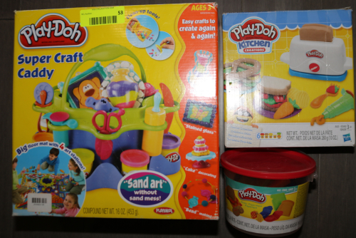 PLAY-DOH TOY SETS - SUPER CRAFT CADDY, KITCHEN CREATIONS, AND PICNIC