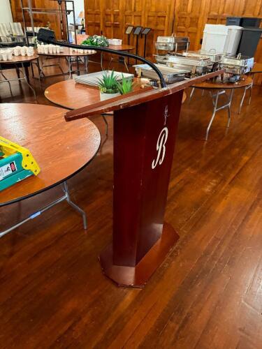 WOODEN PODIUM