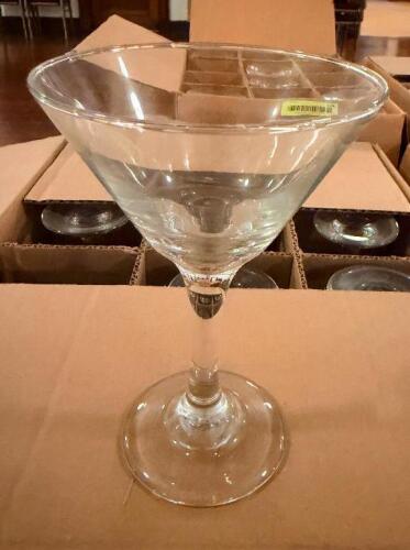 (8)MARTINI GLASSES