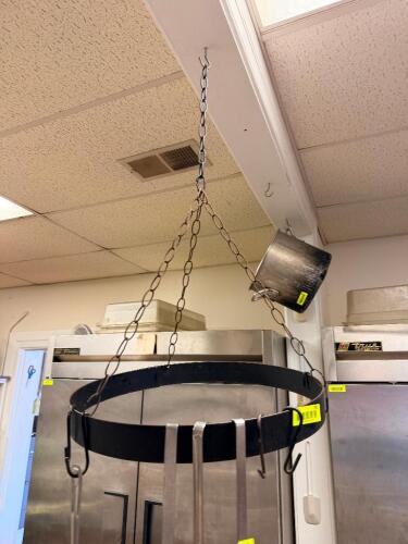 ROUND HANGING POT / UTENSIL RACK