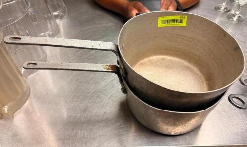 (5) ASSORTED ALUMINUM SAUCE POTS.