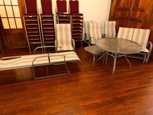(8) PIECE PATIO TABLE AND CHAIR SET.