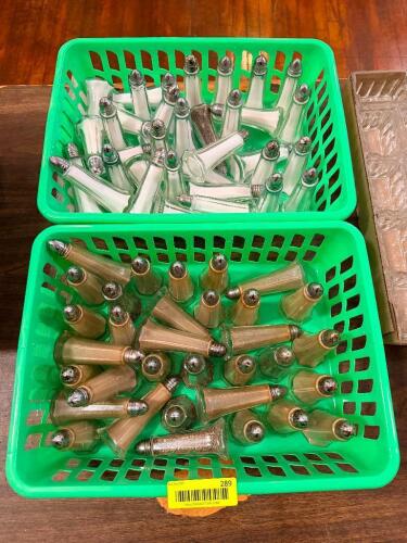 (30) SETS OF GLASS SALT AND PEPPER SHAKERS.