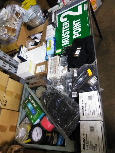 (1) TABLE OF MISC NUTS AND BOLTS