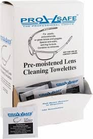 (2) BOXES OF (100) PRE-MOISTENED LENS TOWELETTES