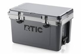 (1) ULTRA LIGHT COOLER