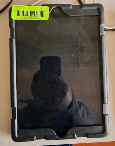 TABLET W/ PROTECTIVE COVER.