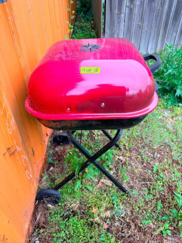 SMALL CHARCOAL BBQ GRILL
