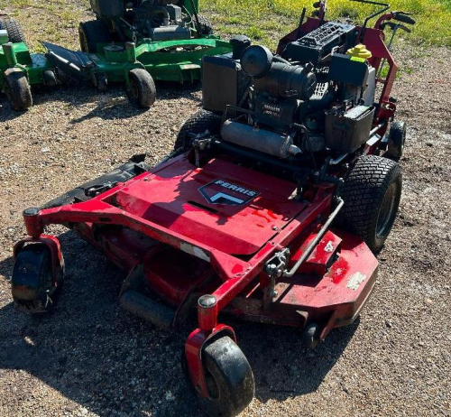 FERRIS ZERO TURN STAND-ON MOWER, HYDROSTATIC DRIVE, SIDE DISCHARGE, COMMERCIAL DUTY