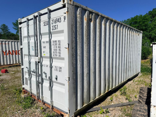 20 FT SHIPPING CONTAINER &ndash; GENERAL PURPOSE 22G1, ONE TRIP, CLEAN INTERIOR, STRAIGHT PANELS, DOUBLE SWING LOCKING DOORS, WEATHER-TIGHT, LIGHT SURFACE RUST AT BASE