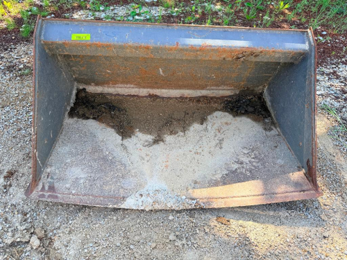 40" SKID STEER MATERIAL BUCKET &ndash; SMOOTH EDGE, LOW PROFILE