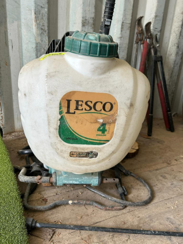 (2) LESCO 4 GALLON BACK PACK SPRAYERS
