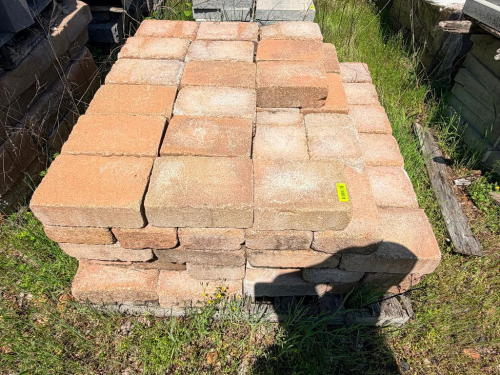 PALLET OF CONCRETE PAVERS.