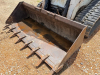 2015 COMPACT TRACK LOADER WITH ENCLOSED CAB, RUBBER TRACKS, AND FRONT BUCKET ATTACHMENT. - 26