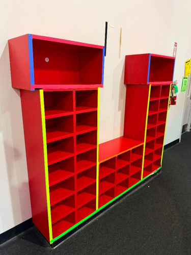CHILDREN&rsquo;S CUBBY / SHOE STORAGE ORGANIZER