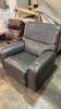MACYS WARLINGTON LEATHER POWER RECLINER - 3