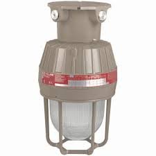 (1) HEAVY DUTY FLOOD LIGHT