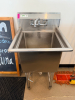 REGENCY 24" X 21" STAINLESS SLOP SINK. - 2