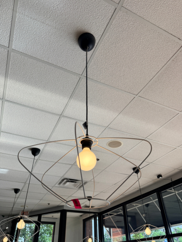(6) PENDANT LIGHT FIXTURES W/ WIRE SHADES