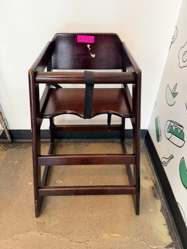 WOODEN HIGH CHAIR
