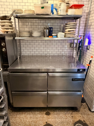 CONTINENTAL 48" FOUR DRAWER REFRIGERATED WORK TOP COOLER.
