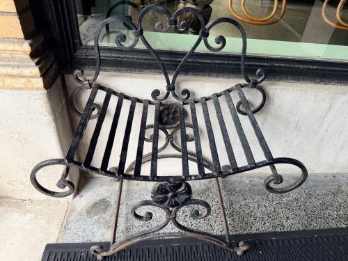 METAL PATIO SEAT