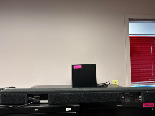 (2) VIZIO SOUND BAR WITH REMOTES